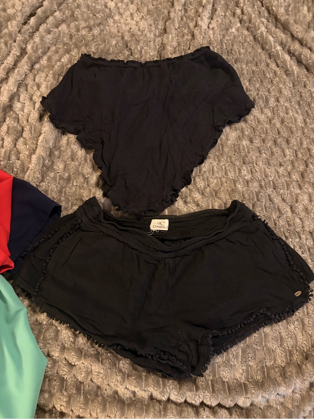 O'Neill Black Ruffle Lounge Short Set small